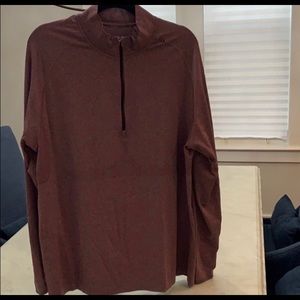 Lululemon men’s xxl 1/4 zip metal vent like new